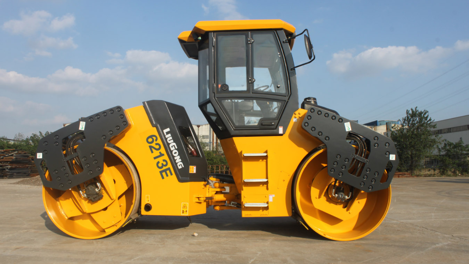 Тандемный асфальтовый каток LiuGong 6213E