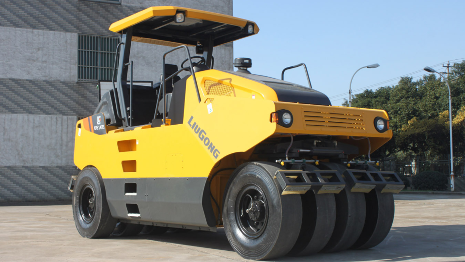 Пневмоколёсный каток LiuGong 6516E