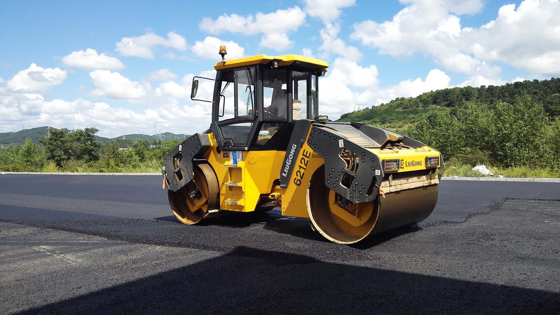 Импорт спецтехники LiuGong в Россию: данные за 1 квартал 2021 года